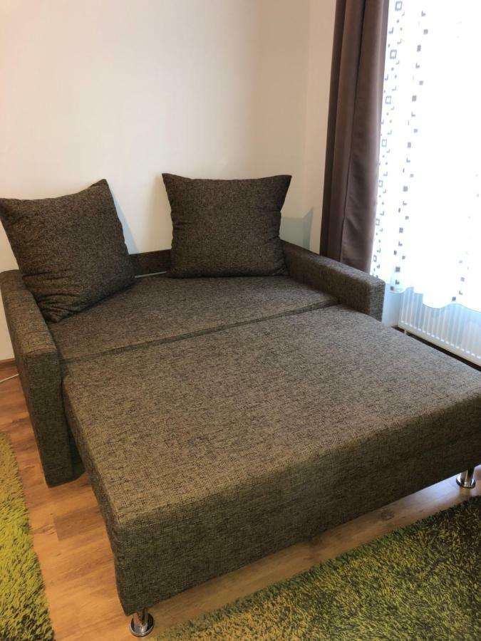 Poppys Apartment อาราด ภายนอก รูปภาพ