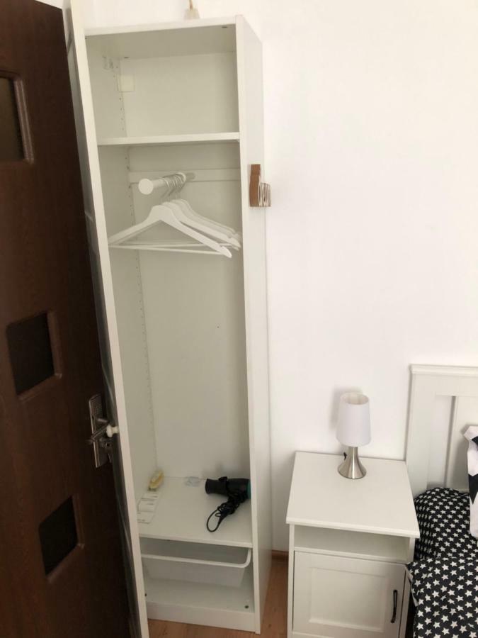 Poppys Apartment อาราด ภายนอก รูปภาพ